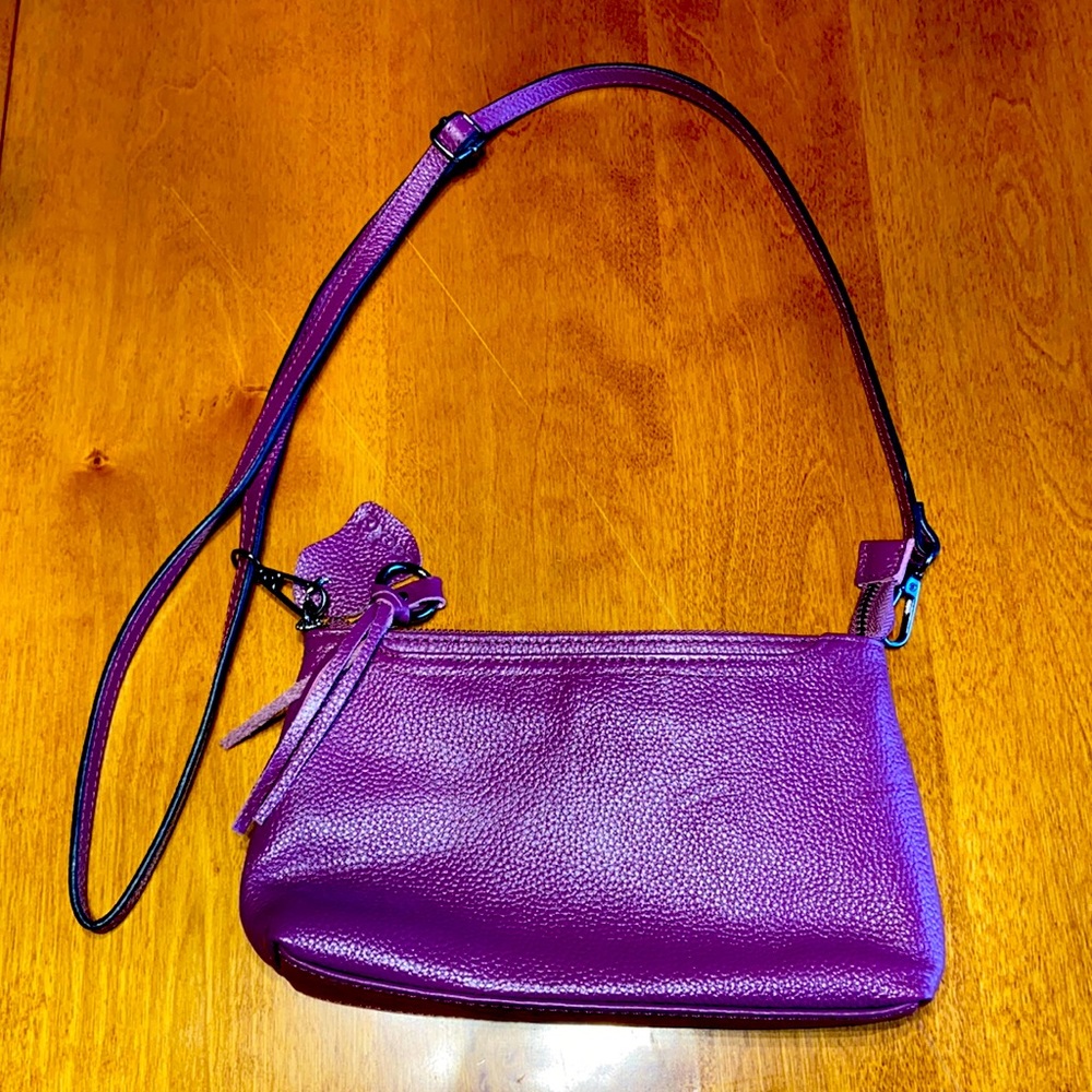 NEW Purple Lecxci Leather crossbody with multiple inside pockets
